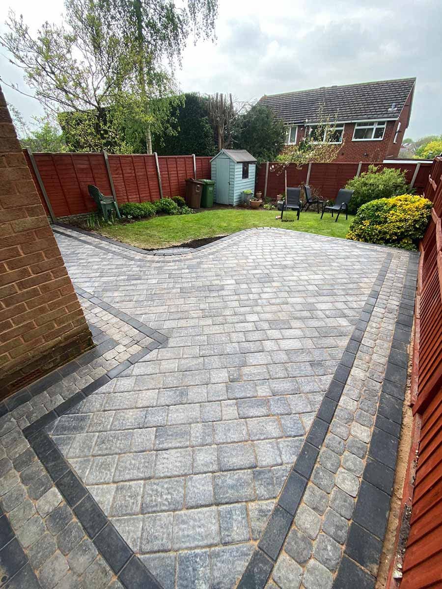 New Patio by Trade Safe Paving